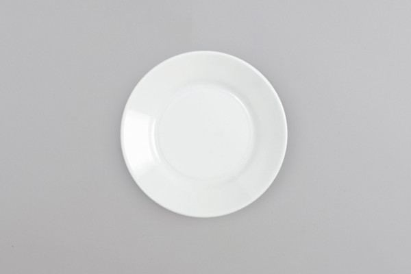 saturnia(�T�^���j�A)�@�f�B�i�[�v���[�g23cm