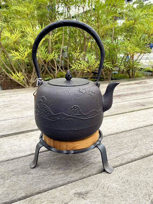 COOK&DINE HAYAMA�I���W�i���@�A�C�A�����`�[�N�S�r�X�^���h