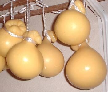 �y����1,540�~�A�k���E�����Ȑ���1,760�~�A����3,300�~�z<BR>�A�h�i�C�E�J�`���J�o���i�J�`���J���@���j�@�y1�z