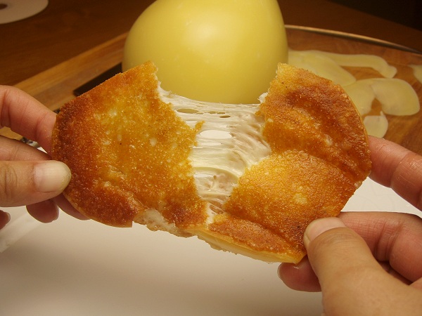 �y����1,540�~�A�k���E�����Ȑ���1,760�~�A����3,300�~�z<BR>�A�h�i�C�E�J�`���J�o���i�J�`���J���@���j�@�y1�z